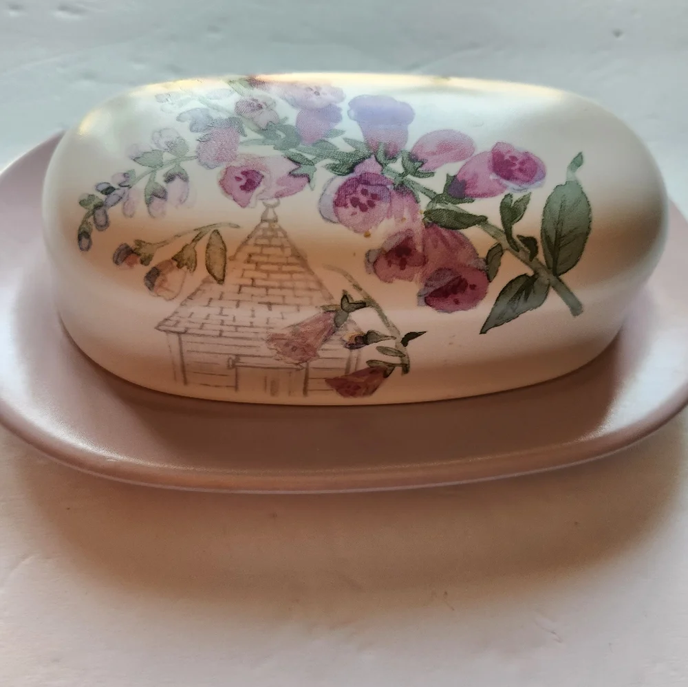 Vintage Pfaltzgraff Stoneware Cape May Lavender Purple Foxglove Butter D…